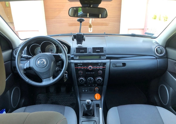 Mazda 3 cena 8500 przebieg: 211000, rok produkcji 2009 z Chełm małe 67